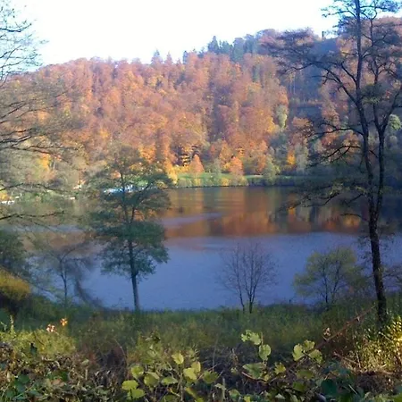 In With Swimming Pool Сasa de vacaciones *