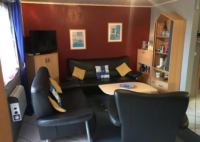 度假居 In With Swimming Pool *