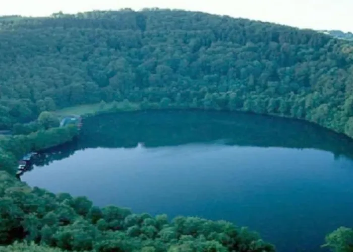 In With Swimming Pool